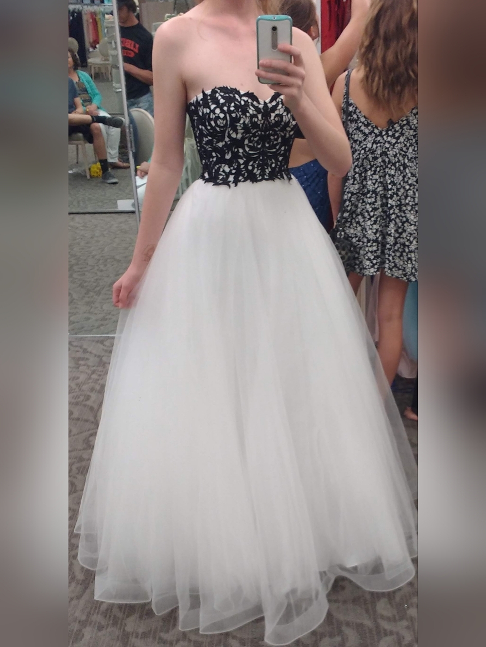 Black Lace Bodice White Tulle Ball Gown
